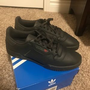 Yeezy Powerphase Calabasas